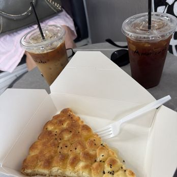 Dar Al Coffee - Coffee & Tea Near Me - Peoria, Illinois