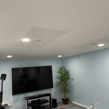 Powertron Electric - recess lighting - Electricians Near Me - Wood Dale, Illinois Powertron Electric - recess lighting - Electricians Near Me - Wood Dale, Illinois