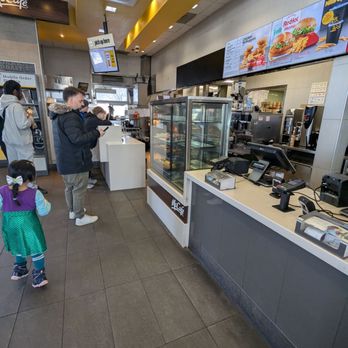 McDonald's - Fast Food Near Me - Mississauga, Ontario McDonald's - Fast Food Near Me - Mississauga, Ontario