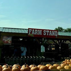 Windy Acres Farm - 10 minute parking for quick in & out shopping