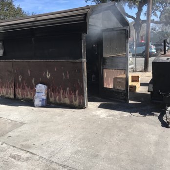 Tricks BBQ - Barbeque Near Me - Savannah, Georgia
