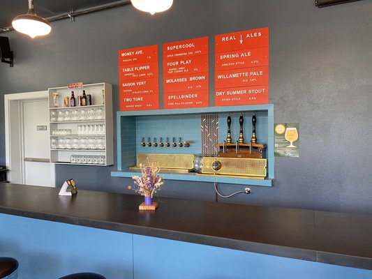 Guilder Coffee Company - Cully Neighborhood (Formerly Junior's Roasted Coffee) by null