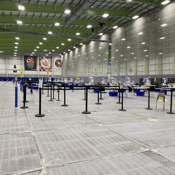 Paramount Fine Foods Centre - Vaccination area - Stadiums & Arenas Near Me - Mississauga, Ontario Paramount Fine Foods Centre - Vaccination area - Stadiums & Arenas Near Me - Mississauga, Ontario