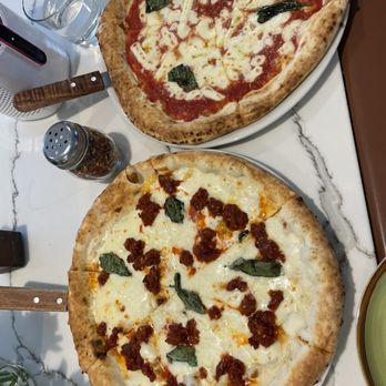 Via Caravaggio 147 - Pizza Near Me - Paso Robles, California Via Caravaggio 147 - Pizza Near Me - Paso Robles, California