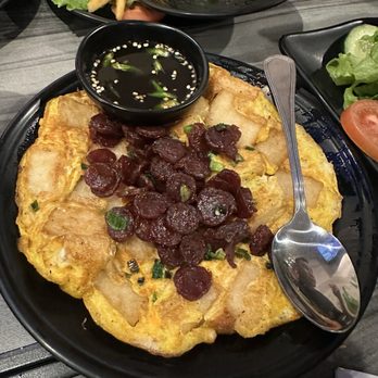 Cafe Artist Restaurant - Bot chien lap xuong - Seafood Near Me - Garden Grove, California Cafe Artist Restaurant - Bot chien lap xuong - Seafood Near Me - Garden Grove, California