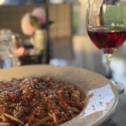 Anna Maries Winery & Cafe - Pasta bolognese is my personal favorite!