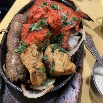 Punjab Restaurant - Tandoori mixed grill - Indian Near Me - London, XGL
