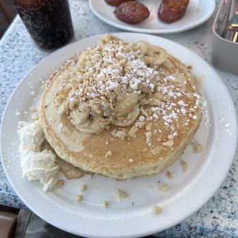 Kihei Caffe - Banana and macadamia nut pancakes . Yummy! Fluffy and sweet. - Hawaiian Near Me - Kihei, Hawaii Kihei Caffe - Banana and macadamia nut pancakes . Yummy! Fluffy and sweet. - Hawaiian Near Me - Kihei, Hawaii