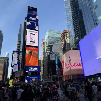 Times Square - Landmarks & Historical Buildings Near Me - New York, New York Times Square - Landmarks & Historical Buildings Near Me - New York, New York
