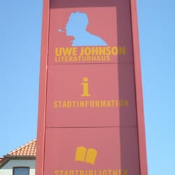 Literaturhaus Uwe Johnson - In Klütz bekommt man gleich drei Dinge auf einmal.