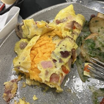 Eggspectation - Bay Street - Cold omelette - Breakfast & Brunch Near Me - Toronto, Ontario Eggspectation - Bay Street - Cold omelette - Breakfast & Brunch Near Me - Toronto, Ontario