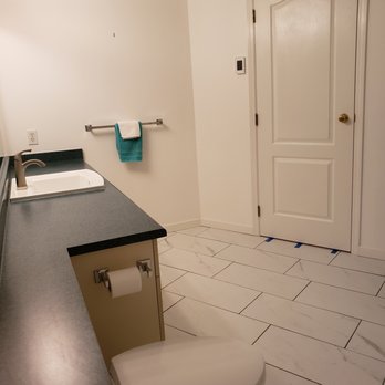 Stelmeric Home Services - 1. Tiled floor after - Handyman Near Me - Sidney, British Columbia Stelmeric Home Services - 1. Tiled floor after - Handyman Near Me - Sidney, British Columbia