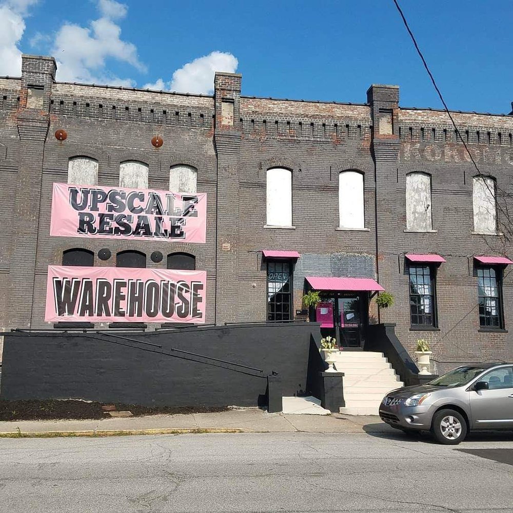 UPSCALE RESALE WAREHOUSE Updated September 2024 1022 S Main St
