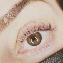 Jenibrows Beauty Studio & Lashes - Lash Lift