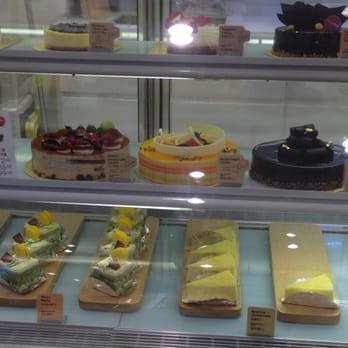 Breadtalk Concept - Jd Mall - Pastries - Restaurants Near Me - Hong Kong, HK