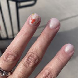 Oscar Nails Spa - Manicure with nail art