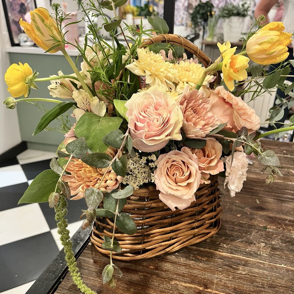 The Flower Garage - Florists Near Me - Scottsdale, Arizona The Flower Garage - Florists Near Me - Scottsdale, Arizona