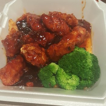 Moy's Restaurant - General Tso - Chinese Near Me - Columbus, Ohio