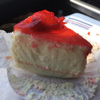 Mike's Pastry - Cheesecake with yellow cake bottom - Bakeries Near Me - Somerville, Massachusetts