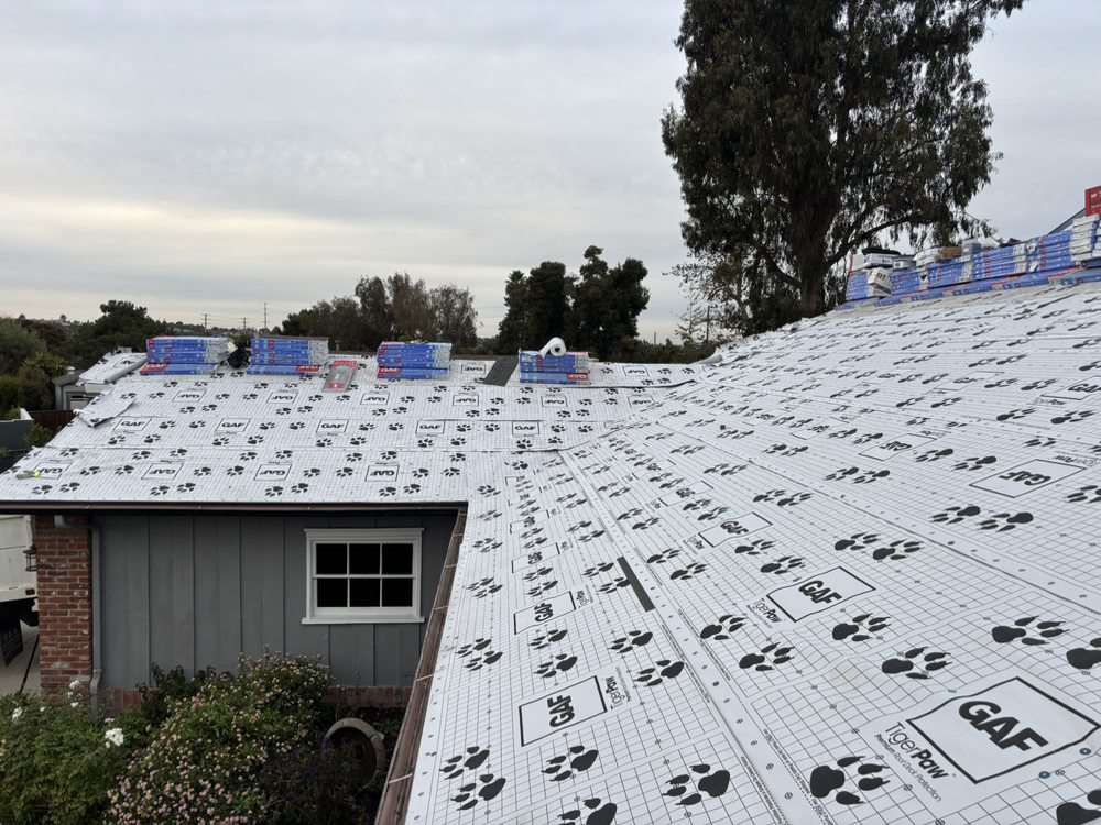 Slide of A & B Roofing
