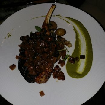ATLAS Steak + Fish - Seafood Near Me - Kamloops, British Columbia