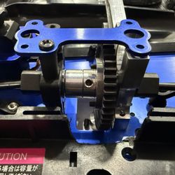 Revelation Raceway - 2 sped center diff for nitro, converted to single center diff for electric. Frankenstein!!!