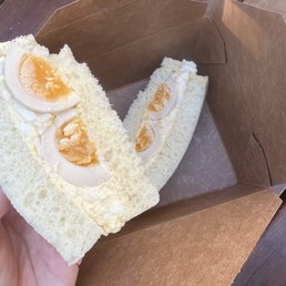 Egg sando