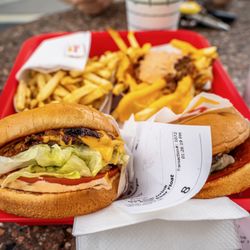 In-N-Out Burger - In-N-Out junkie who's been without his #2 for over a year