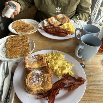 Koffee Pot - Coffee & Tea Near Me - Oakland, California