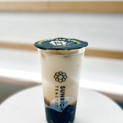 Sunright Tea Studio - Koreatown - Brown Sugar Boba Milk (made w/ Oat Milk)