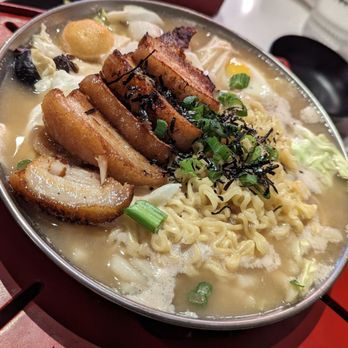 Little Pot - Tokotsu ramen hot pot - Bubble Tea Near Me - Piscataway, New Jersey