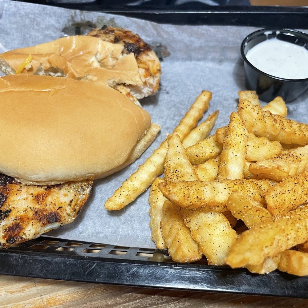 Wing Shack & Cheeseburger Grill - Chicken Sandwich w super-salty Fries - Food Near Me - Mountain View, Arkansas Wing Shack & Cheeseburger Grill - Chicken Sandwich w super-salty Fries - Food Near Me - Mountain View, Arkansas