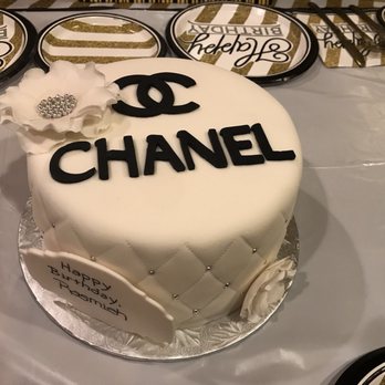 Yo Yo's Cakes - Bakeries Near Me Yo Yo's Cakes - Bakeries Near Me