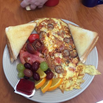Louis' Restaurant - Breakfast & Brunch Near Me - Windsor, Ontario Louis' Restaurant - Breakfast & Brunch Near Me - Windsor, Ontario