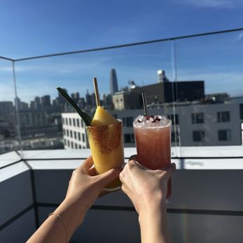 Cavaña - skyline view - Cocktail Bars Near Me - San Francisco, California