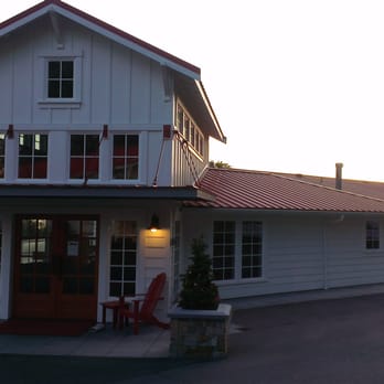 Anacortes Ship Harbor Inn - Front of the hotel/inn - Hotels Near Me - Anacortes, Washington