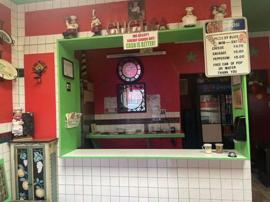Vince's Pizza by null