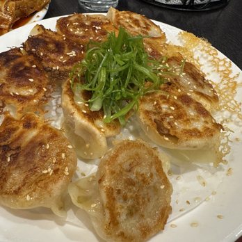 Yunnan Restaurant - Fried dumplings - Chinese Near Me - Oak Park, California Yunnan Restaurant - Fried dumplings - Chinese Near Me - Oak Park, California