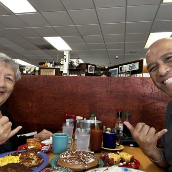 Kountry Style Kitchen Restaurant - My Aunty and I - Breakfast & Brunch Near Me - Ewa Beach, Hawaii Kountry Style Kitchen Restaurant - My Aunty and I - Breakfast & Brunch Near Me - Ewa Beach, Hawaii