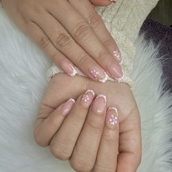 Eva Nails