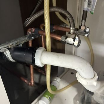 Rightman Rooter & Plumbing - Replacement of half inch copper hot and cold water lines with new quarter turn angle stops with proper up to code straps. San Pedro ca . - Plumbing Near Me Rightman Rooter & Plumbing - Replacement of half inch copper hot and cold water lines with new quarter turn angle stops with proper up to code straps. San Pedro ca . - Plumbing Near Me