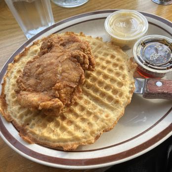 FAT’S FRIED CHICKEN & WAFFLES - Updated July 2024 - 1010 Photos & 836
