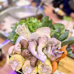 Hotpot Nation 鍋天下 - Vegetables Combo