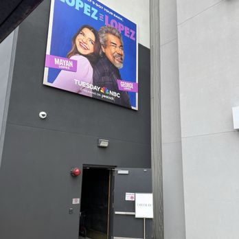 Studio Tour - VIP Studio Tour - May 2024 - Amusement Parks Near Me - Universal City, California Studio Tour - VIP Studio Tour - May 2024 - Amusement Parks Near Me - Universal City, California