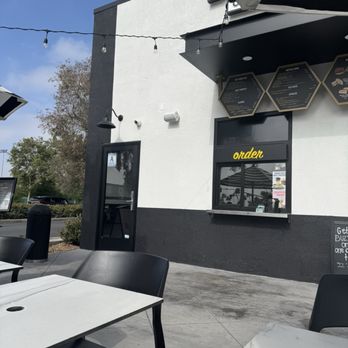 Better Buzz Coffee - Coffee & Tea Near Me - Upland, California