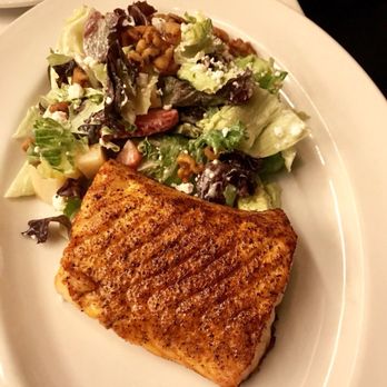 Ocean Prime - Blackened salmon salad - Seafood Near Me - Beverly Hills, California Ocean Prime - Blackened salmon salad - Seafood Near Me - Beverly Hills, California