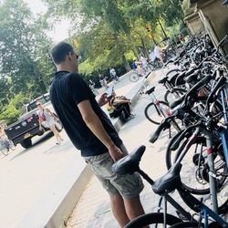 Central Park Bicycles NYC - Central Park Bike Tours 
Departing all day -
VIP Private bike tours at Anytime #centralparkbicycles