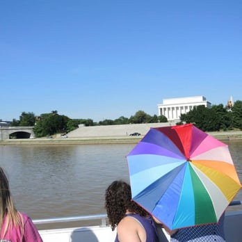 Potomac Riverboat Company - Lincoln Memorial from the Potomac! - Boat Charters Near Me - Alexandria, Virginia