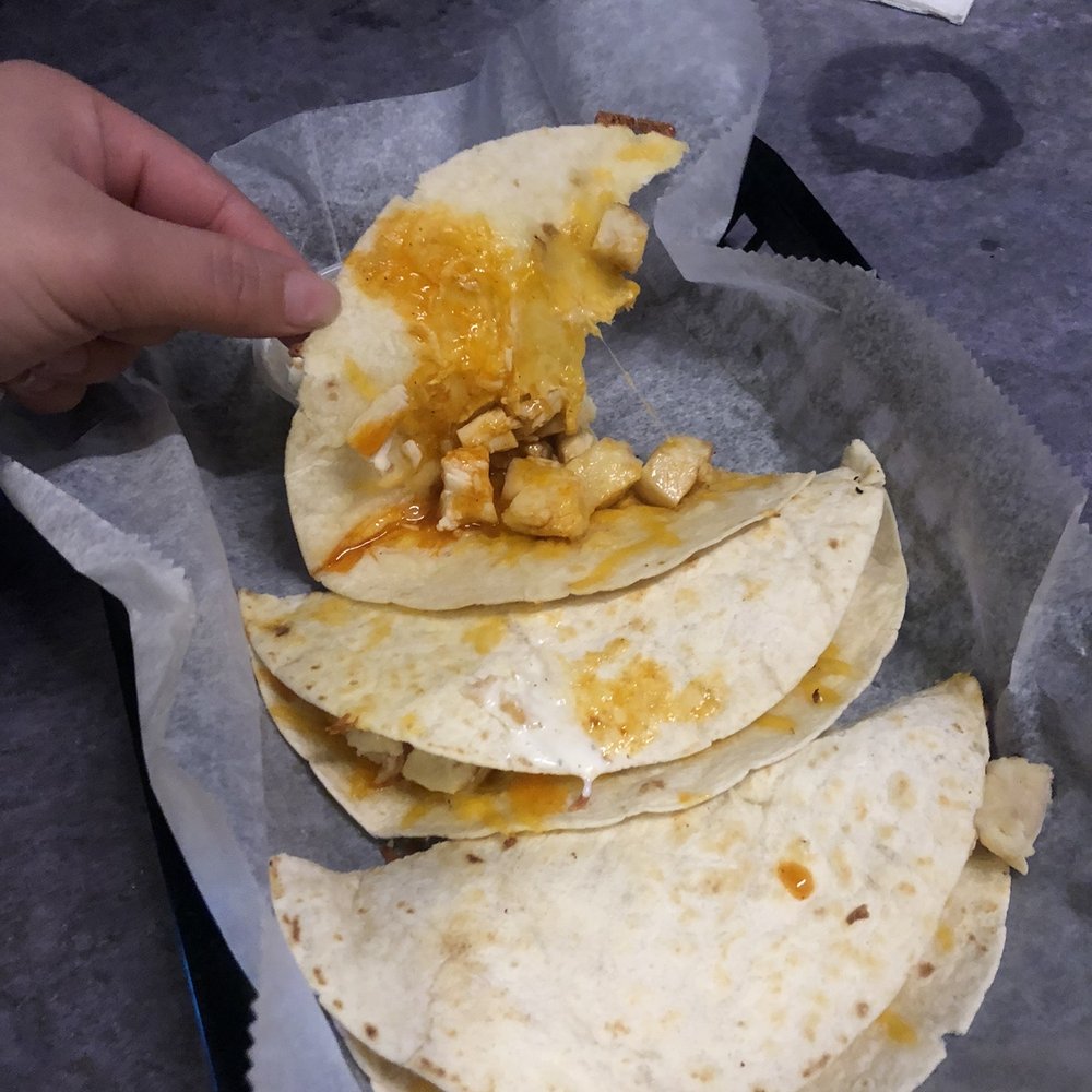 Buffalo chicken quesadilla Buffalo chicken quesadilla