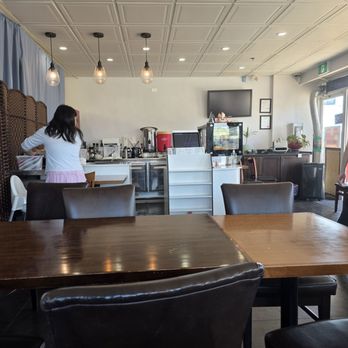 Nyonya House - Dining area - Malaysian Near Me - Richmond, British Columbia Nyonya House - Dining area - Malaysian Near Me - Richmond, British Columbia